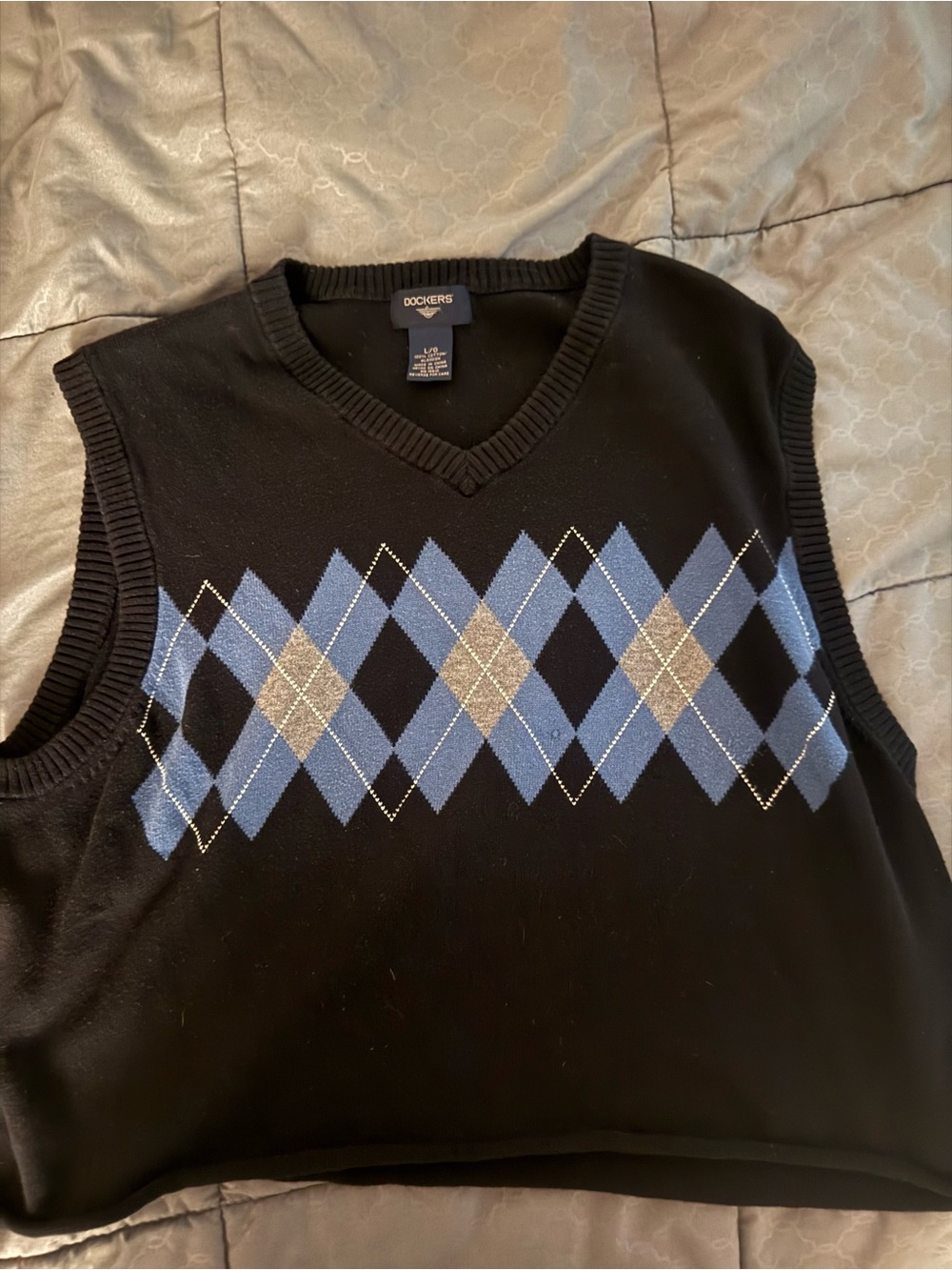 Sweater vest